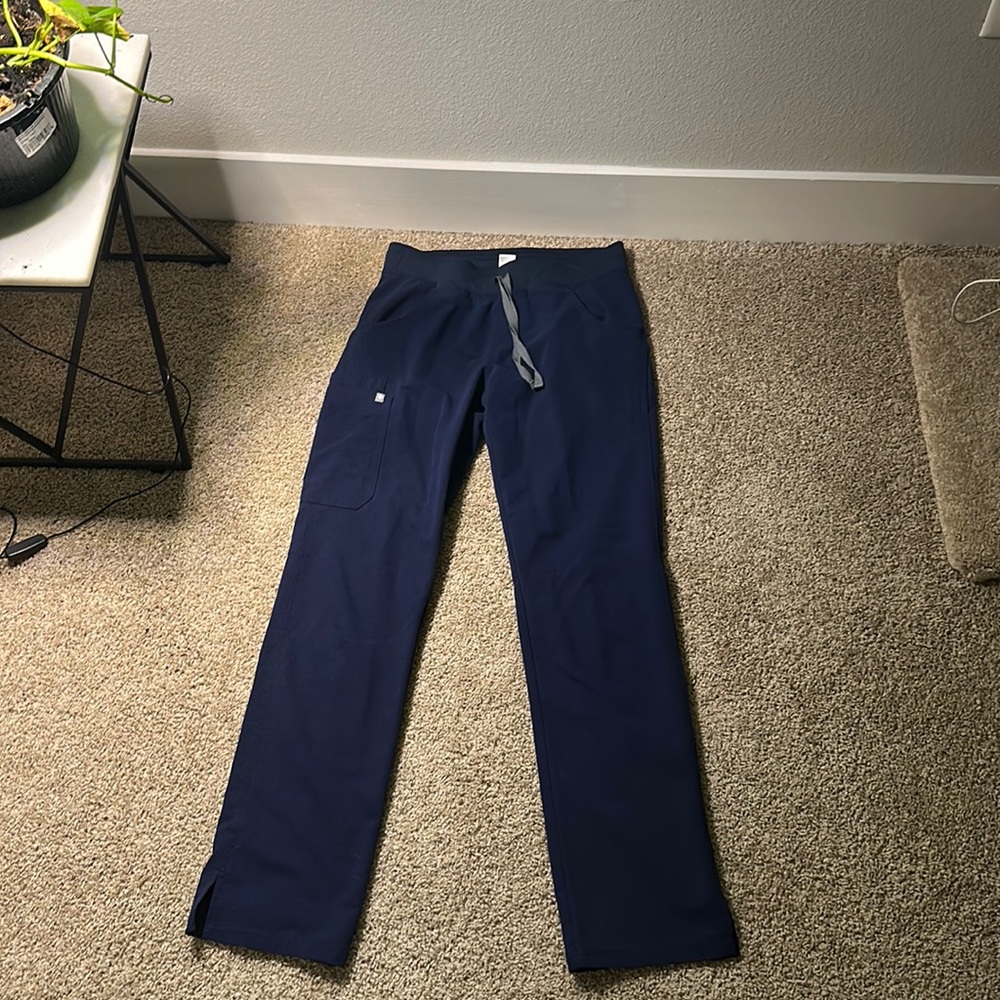 FIGS scrub pants size SMALL TALL navy